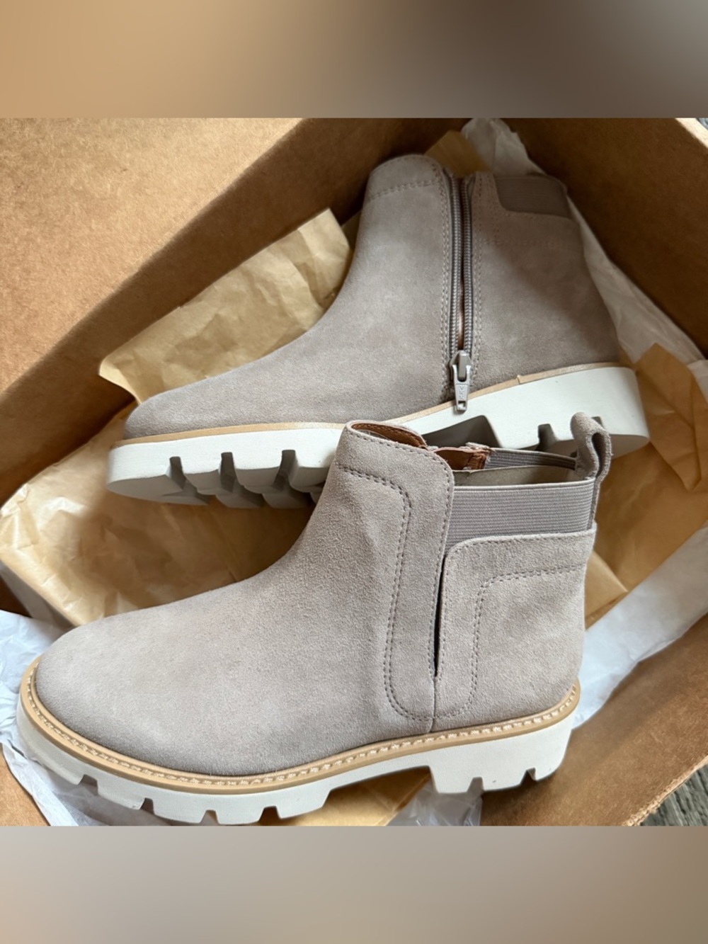 White Mountain Sand Tan Leather Glassie Ankle Boots Inside Zip Brand New Sz 6.5 - Picture 1 of 6